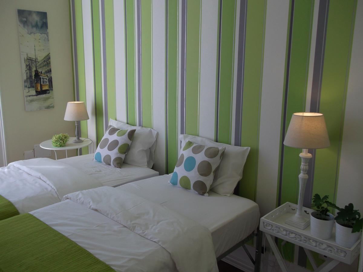 Apartment Angola Floor 6 Bedrooms Lisbon